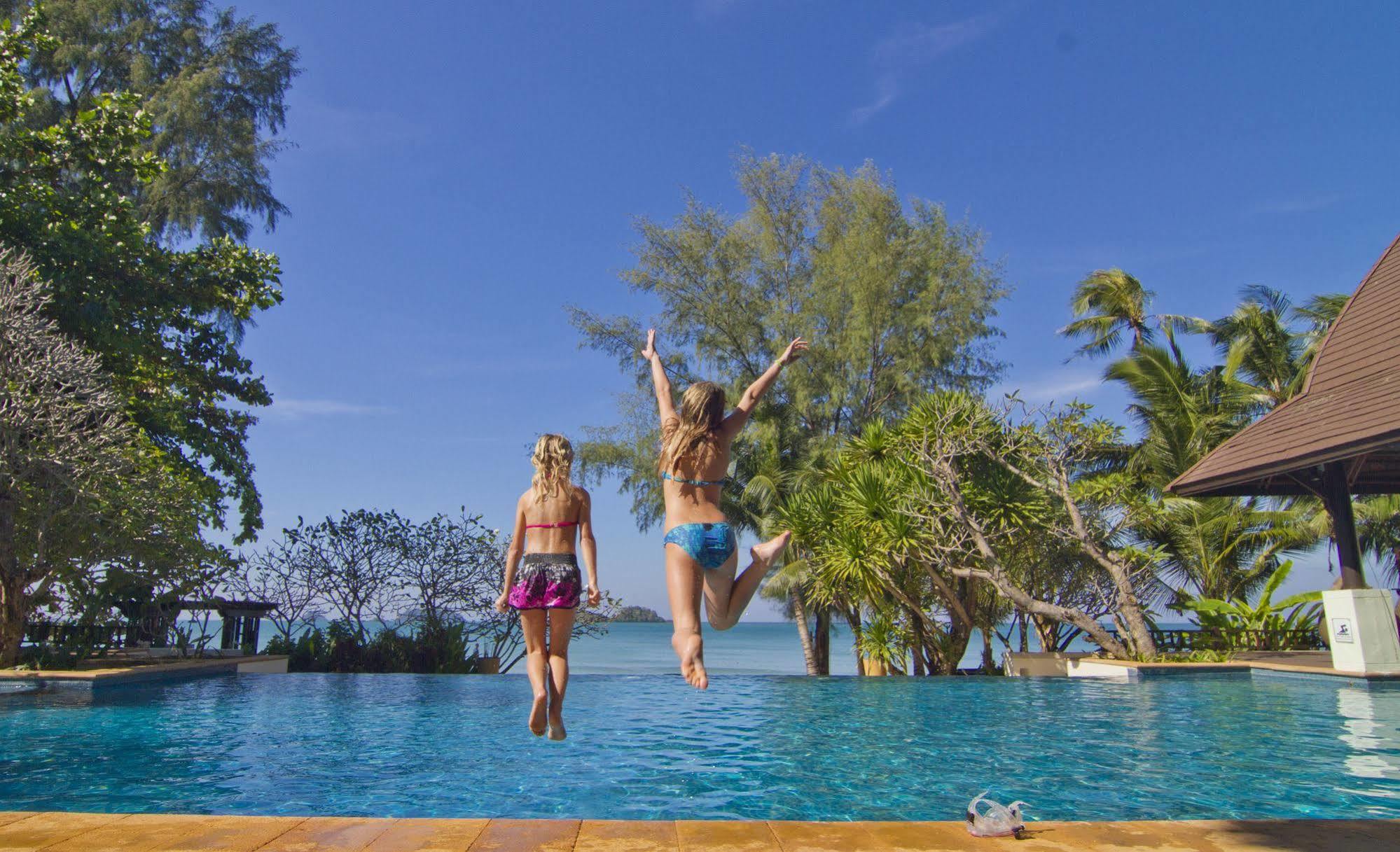 Barali Beach Resort Koh Chang Exterior photo